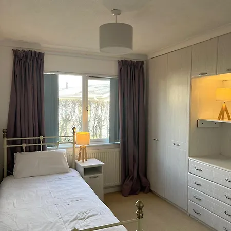 Chalet 2 Bedroomed With Private Garden