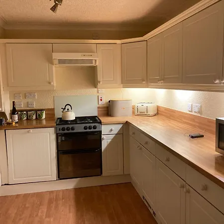 Chalet 2 Bedroomed With Private Garden